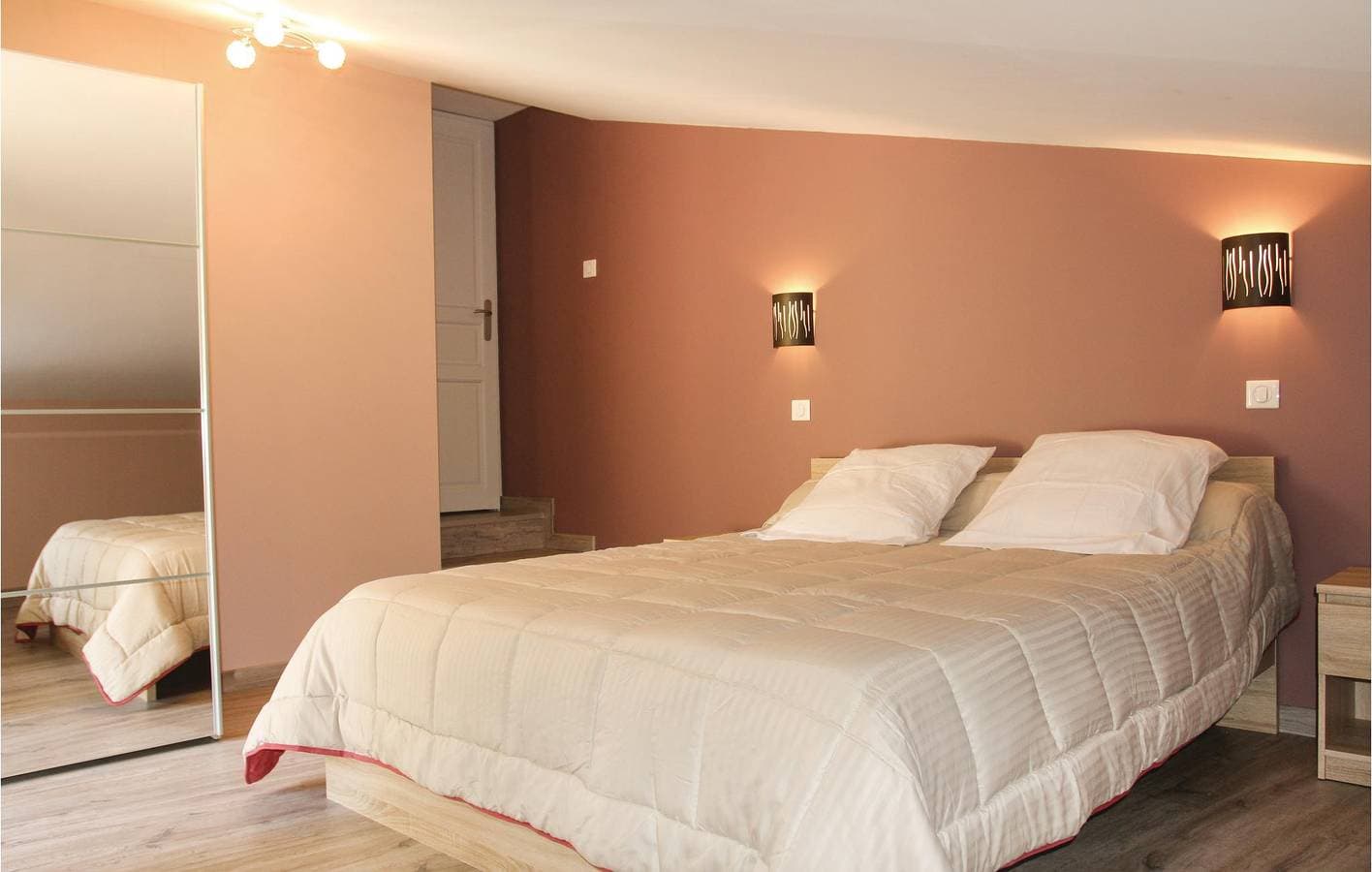 Foto 7 von 22: Wohnung mit Bergblick, Parkplatz, Angeln und Garten