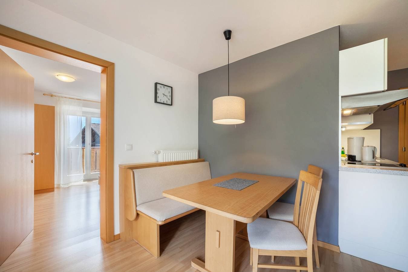 Foto 7 von 23: Ferienwohnung "Mosttragerhof 1" mit Bergblick, Gemeinschaftspool und WLAN