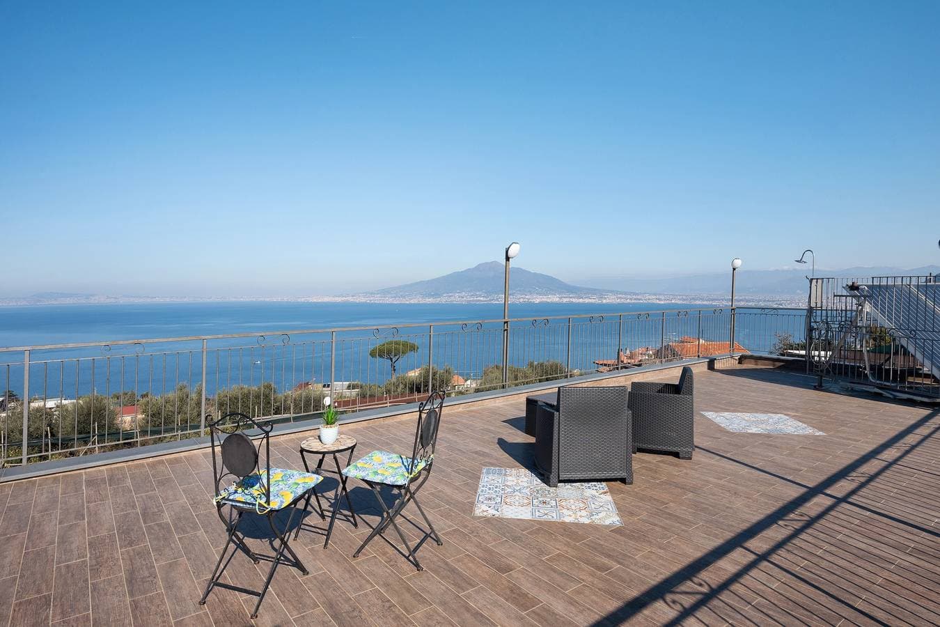 Foto 3 von 22: Ferienhaus 'Camera Limone Con Vista Mare' mit Meerblick, Wi-Fi und Klimaanlage