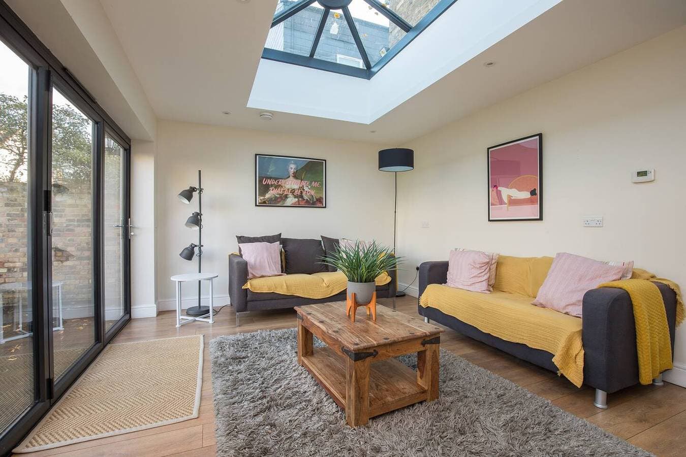 Foto 9 von 31: Ferienhaus für 10 Personen mit Garten