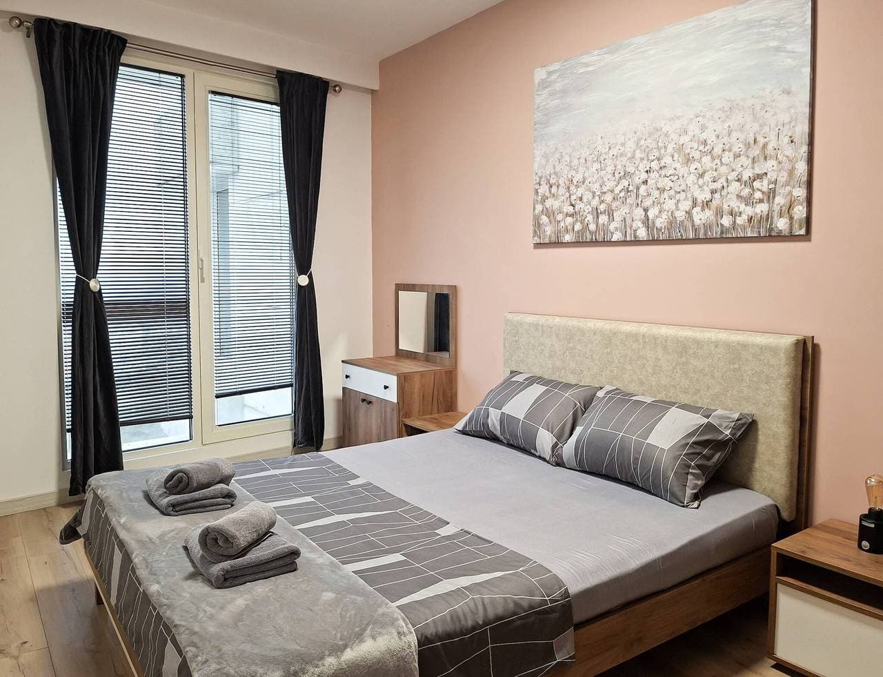 Foto 8 von 30: Luxus-Wohnung im 19. Stock mit Pool, Spa und Parkplatz