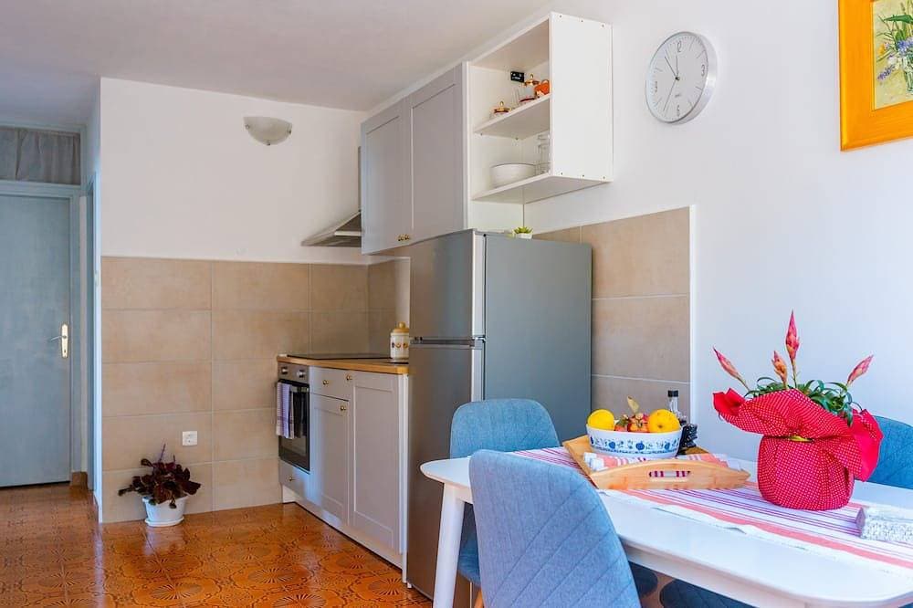Foto 10 von 16: 1-Zimmer-Ferienwohnung mit Terrasse und Meerblick Medvinjak, Korcula