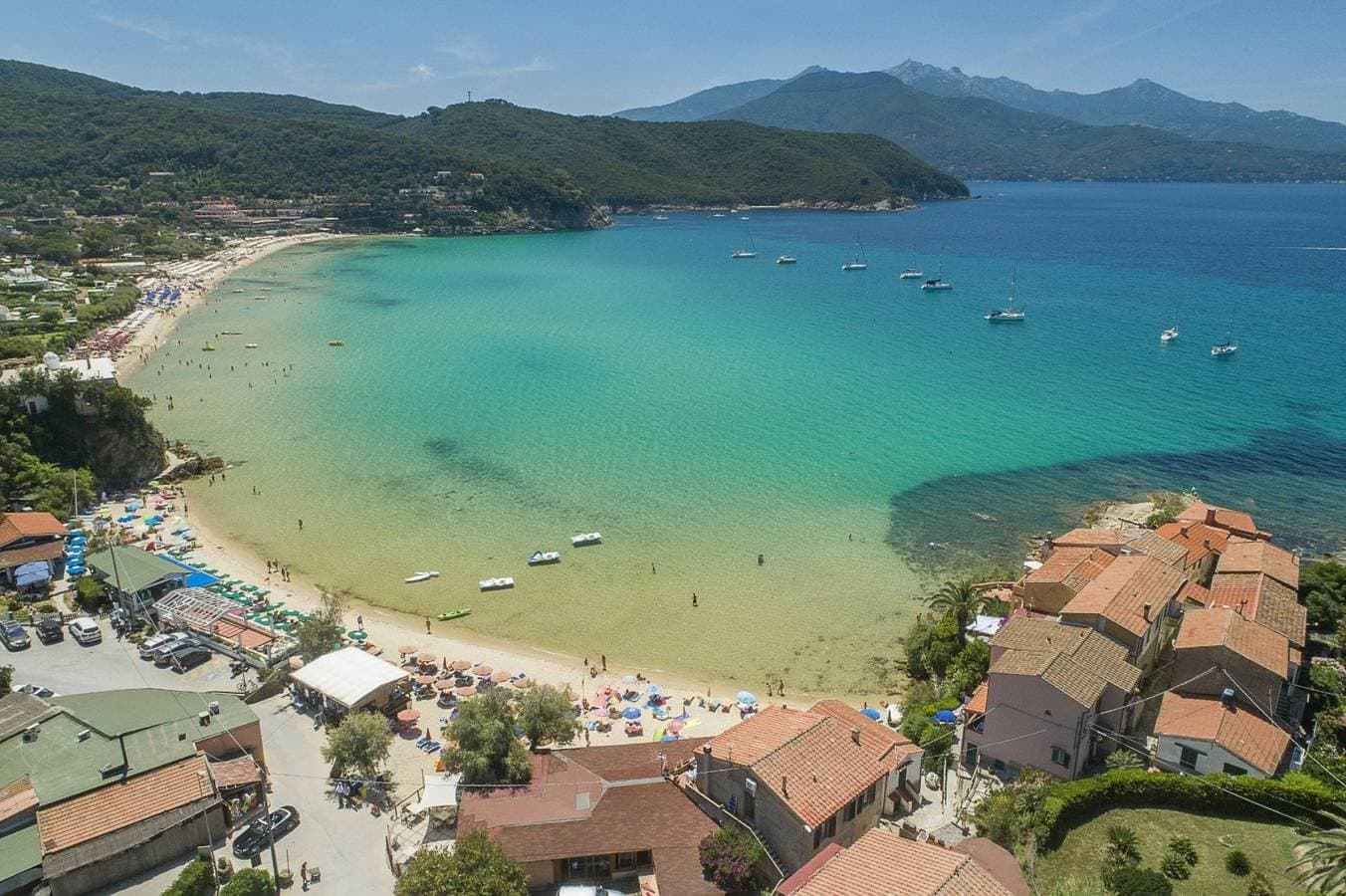 Foto 3 von 19: Ferienwohnung für 4 Personen mit Garten
