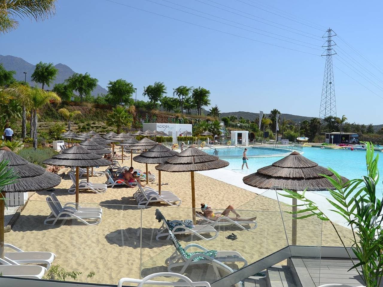 Foto 6 von 33: Moderne Wohnung in Casares mit Garten und Lagunenzugang