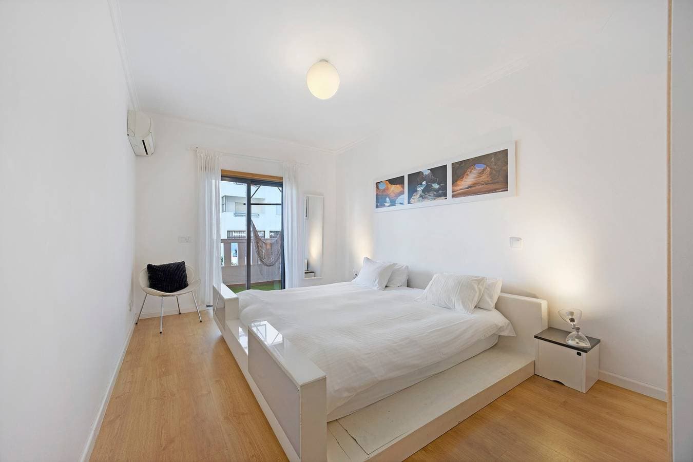 Foto 10 von 19: Apartamento Muralhas View – Entspannen mit Blick auf die Stadtmauer und das Grüne