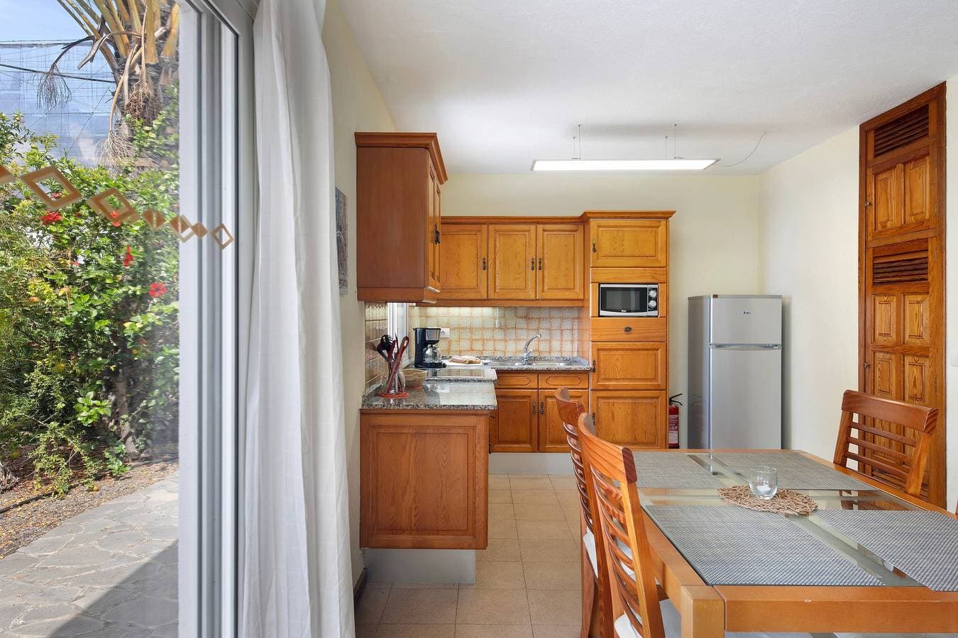 Foto 8 von 27: Ferienhaus 'Moijama 6' mit Meerblick, Gemeinschaftspool und WLAN