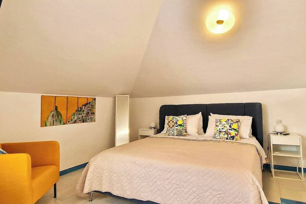 Foto 6 von 30: Amalfi Coast Villa w/Sea Views & Sauna & Jacuzzi plus Rooftop and Parking Garage