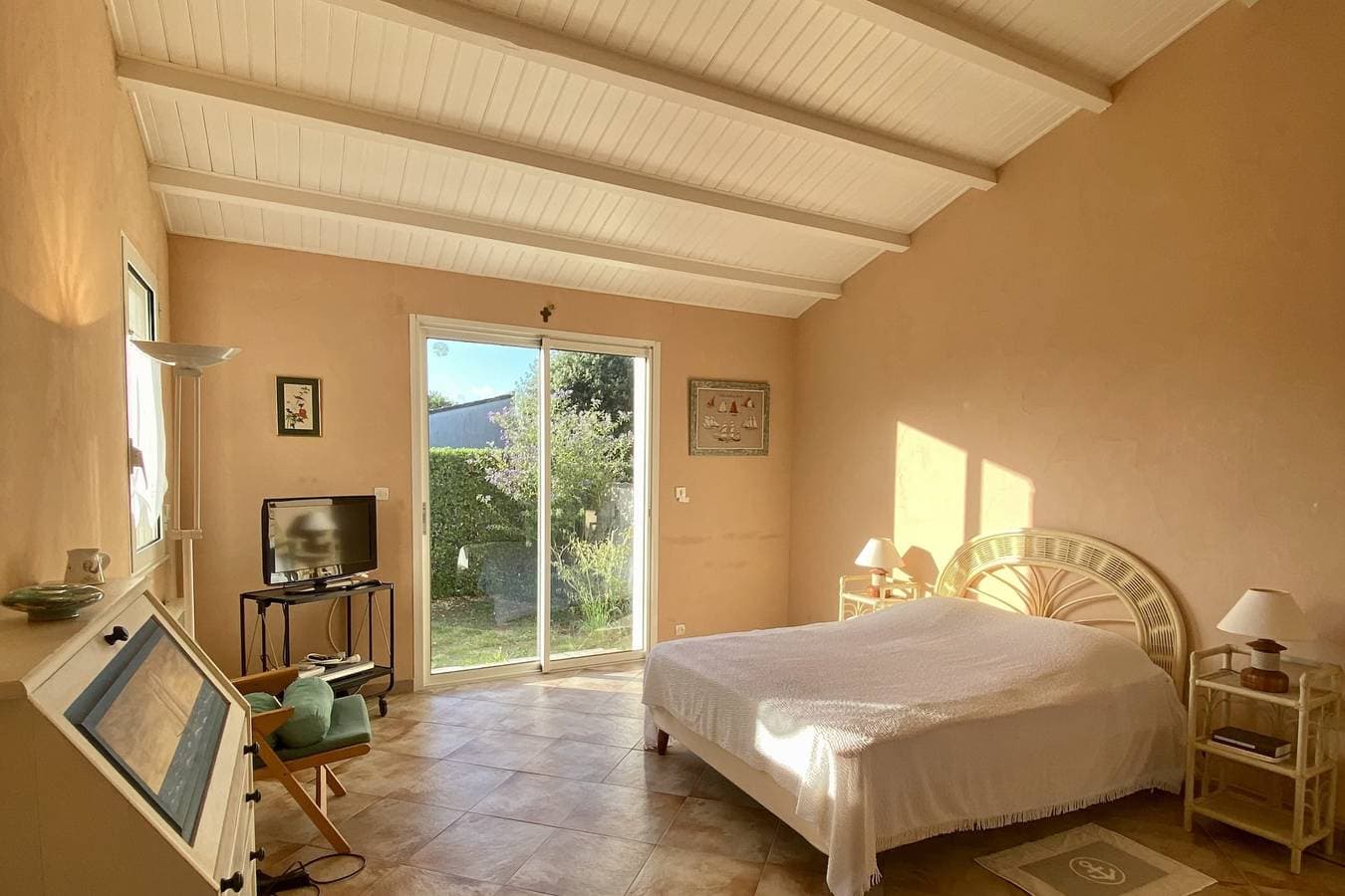 Foto 3 von 15: Ferienhaus für 8 Personen mit Terrasse