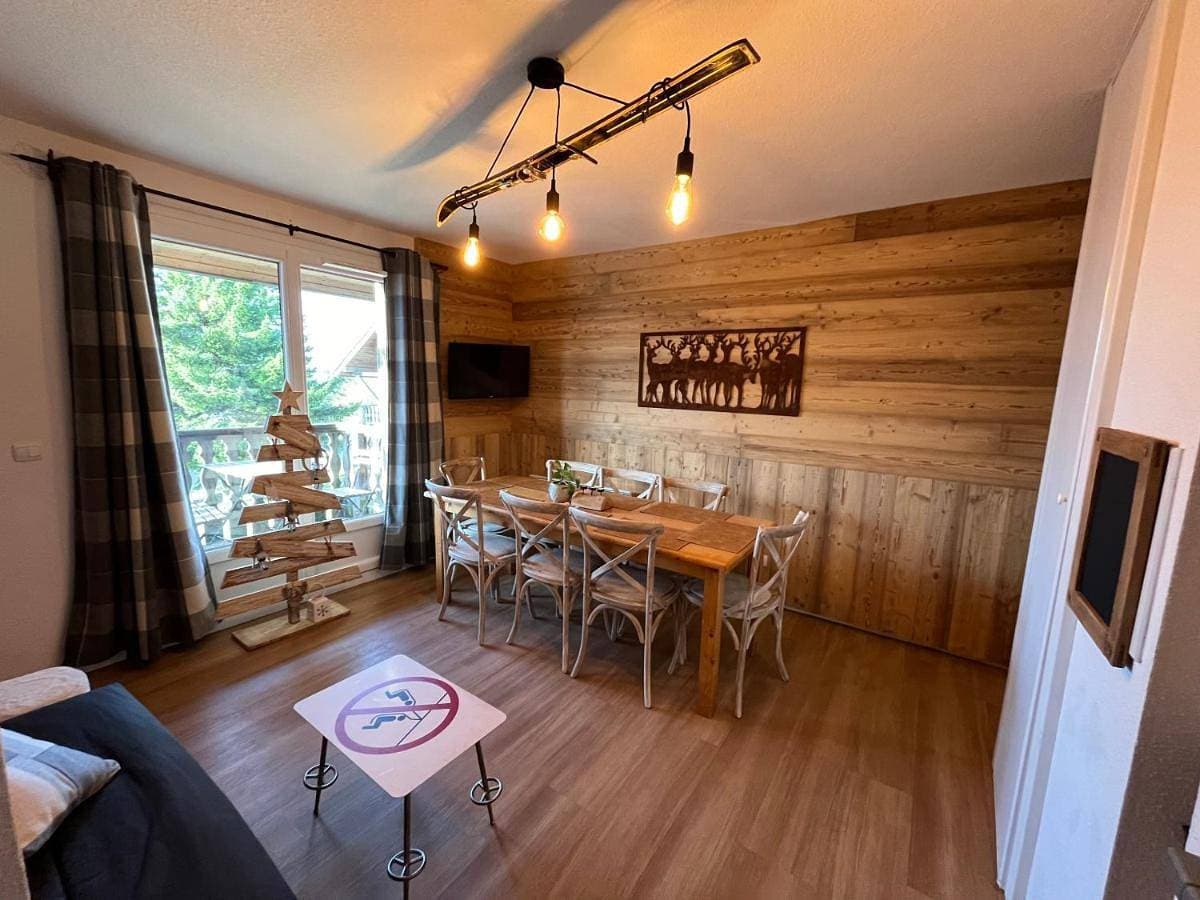 T3 duplex Super Besse, parking, piscine, wifi 1
