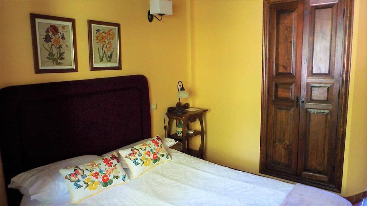 Foto 9 von 10: Double Room