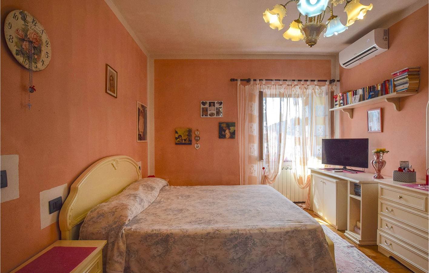 Foto 4 von 16: Apartment mit Meerblick, Pool und Garten