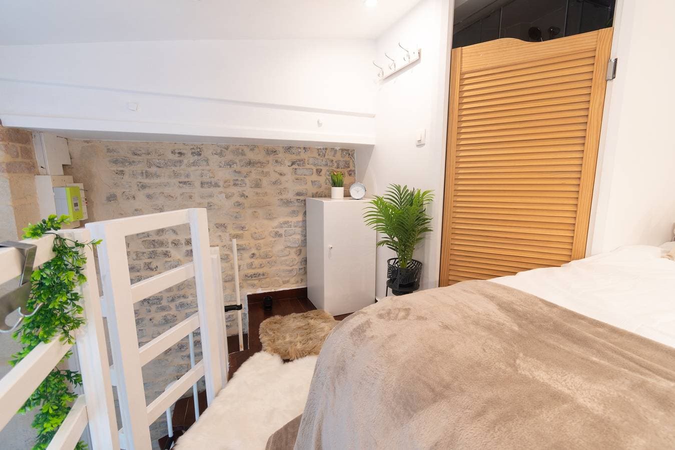 Foto 11 von 44: Ferienwohnung 'Duplex Parisien Charmant Métro13' mit WLAN