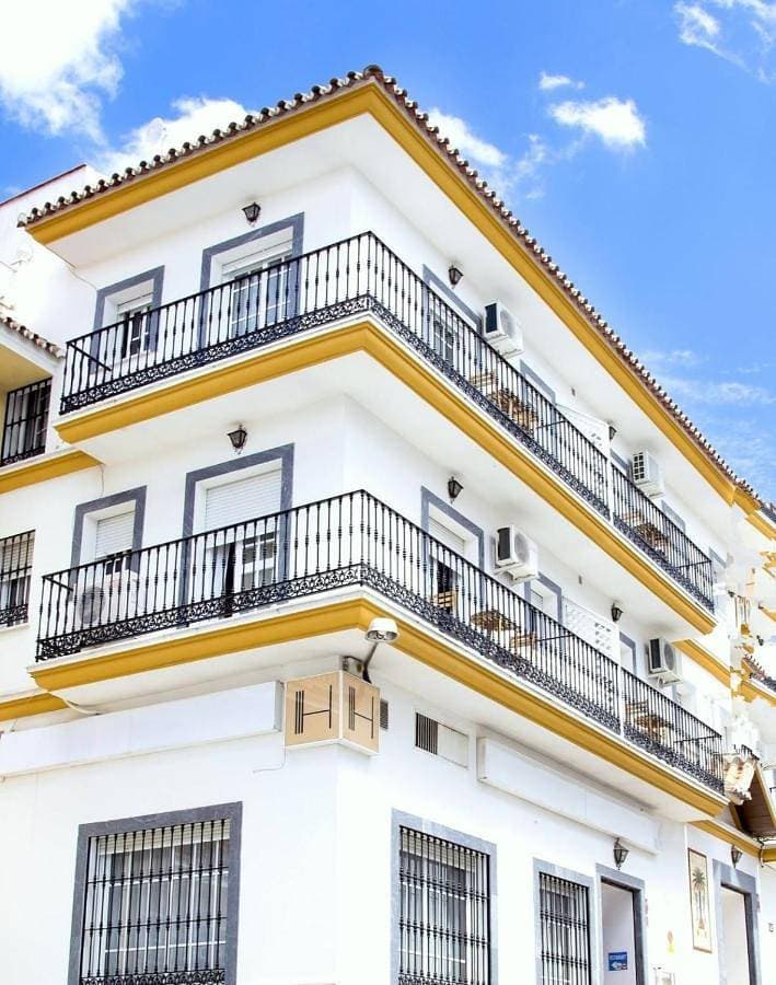 La Palmera Rooms 1