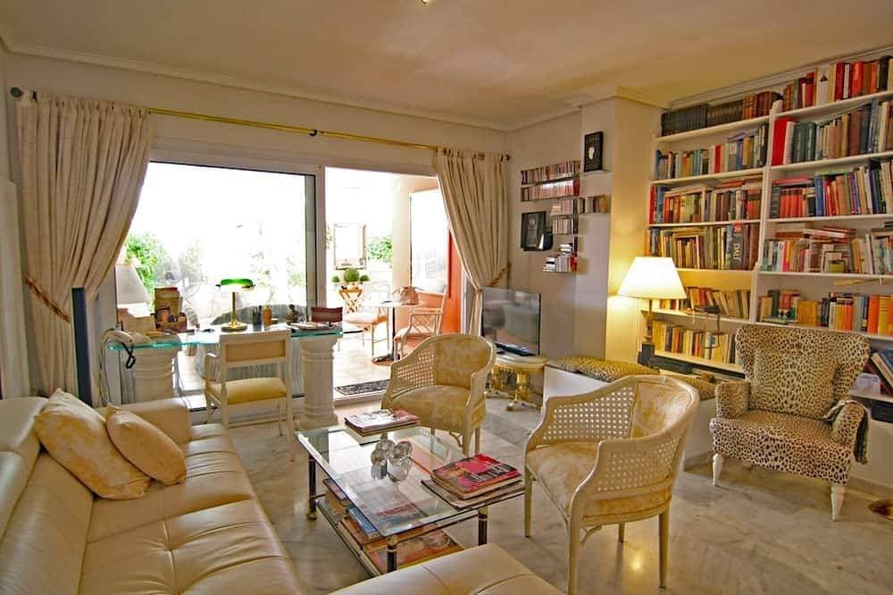 Foto 8 von 14: Schönes Apartment in Bendinat, 300 m zum Strand, gr. Terrasse, Pool & Golfplatz