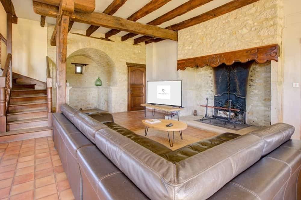 Foto 9 von 14: Villa mit Pool und Parkplatz - 12 Pers.