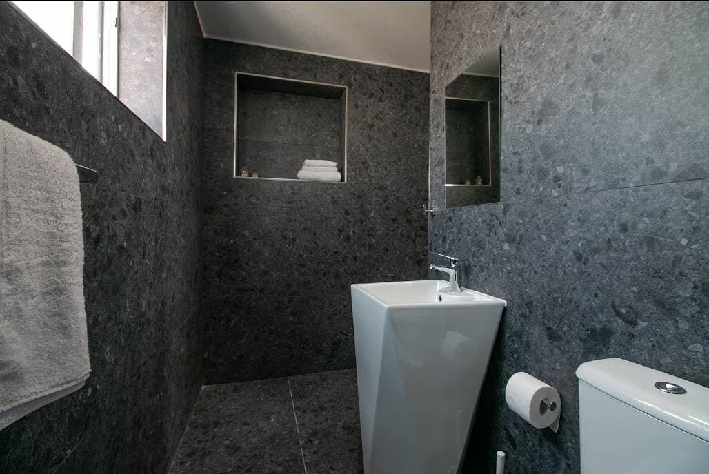 Foto 12 von 17: Ferienwohnung für 7 Personen mit Meerblick
