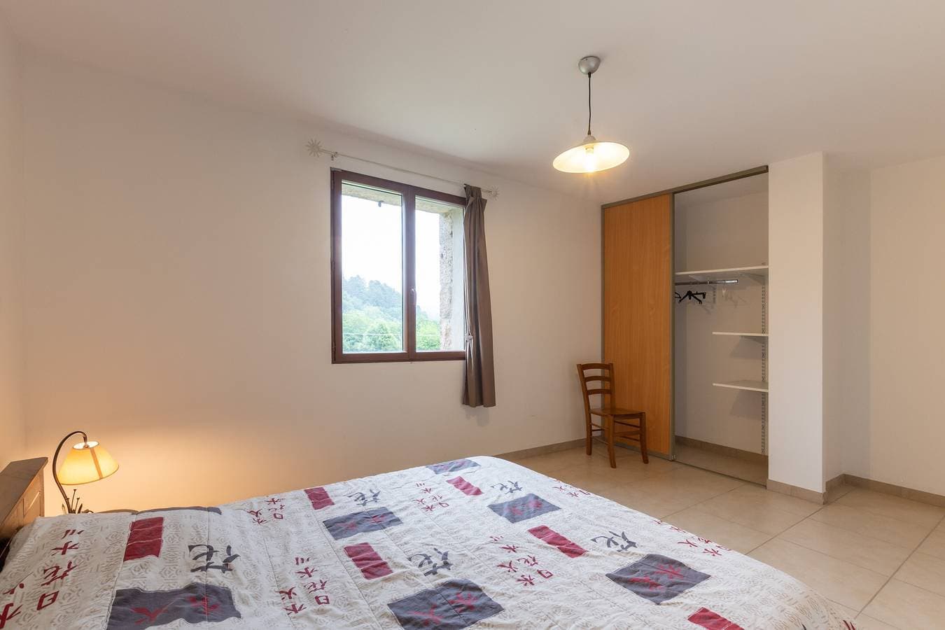Foto 13 von 35: Ferienhaus 'Les Sources Gîte Les Pêchers' mit privatem Pool, 100 m vom Fluss entfernt