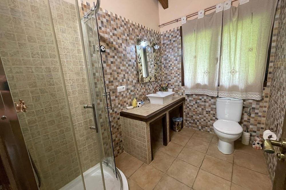 Foto 6 von 29: Casa Trasgu Para 8 Personas en Tornín, Cangas de Onís