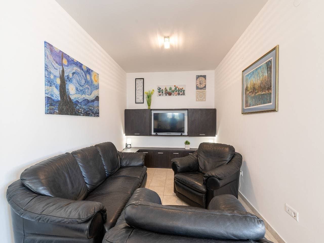 Holiday Home Lea - Three Bedroom Holiday Home with Terrace and Sea View 1