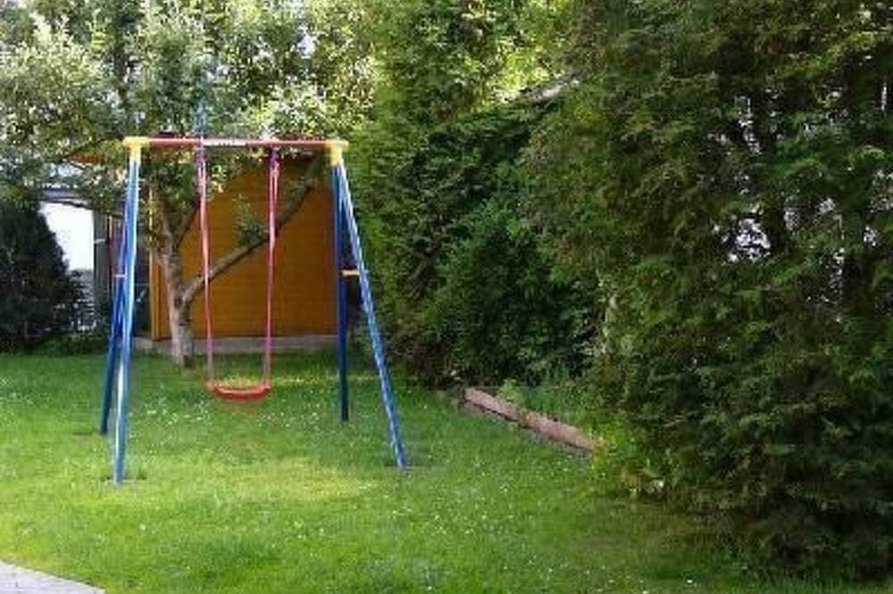 Foto 10 von 27: In Breitenstein mit Grill und Garten