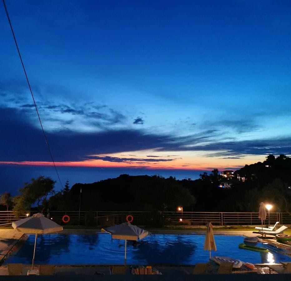 Molivos Sunset Apartments 1
