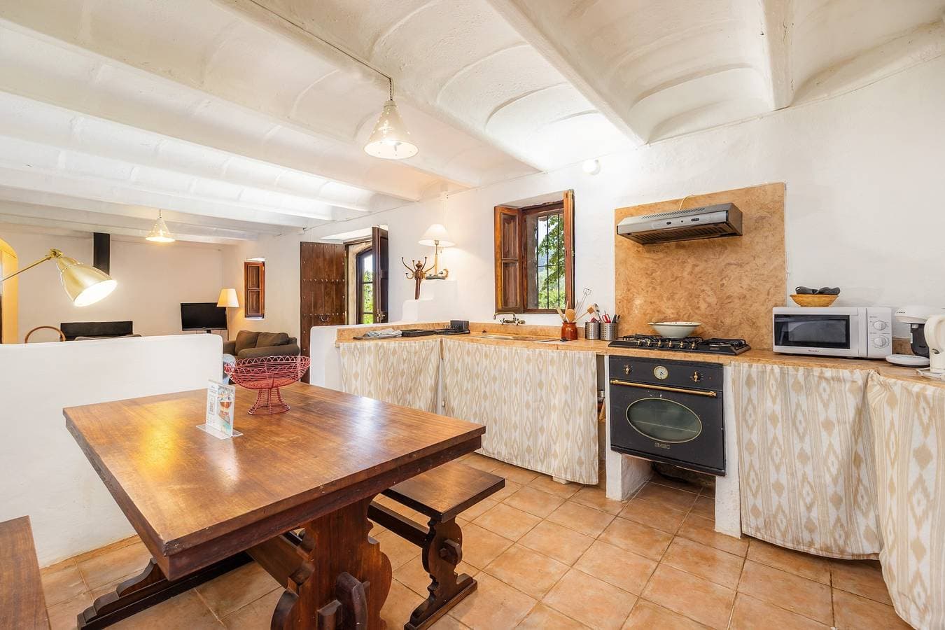Foto 8 von 27: Authentisches mallorquinisches Haus mit Pool und Meerblick
