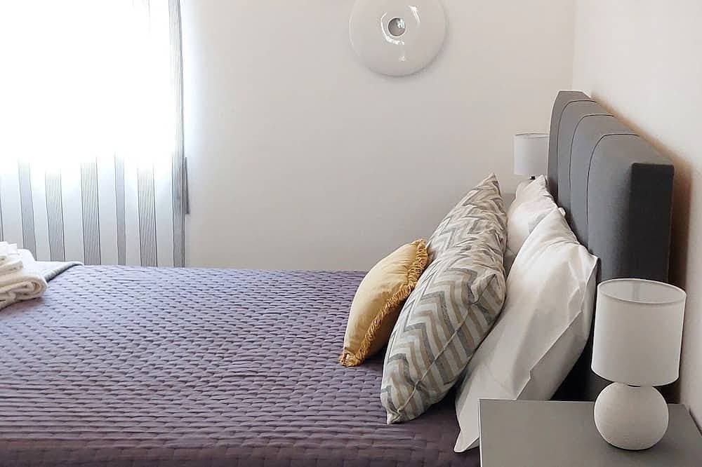Foto 6 von 30: Apartamento Delfino T2 R/C