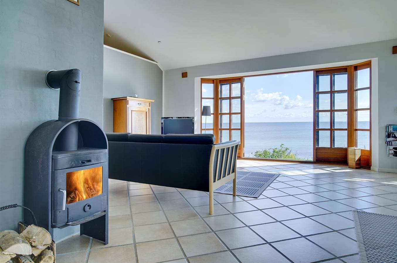 Foto 4 von 33: Pet friendly home in Ullerslev with house sea view