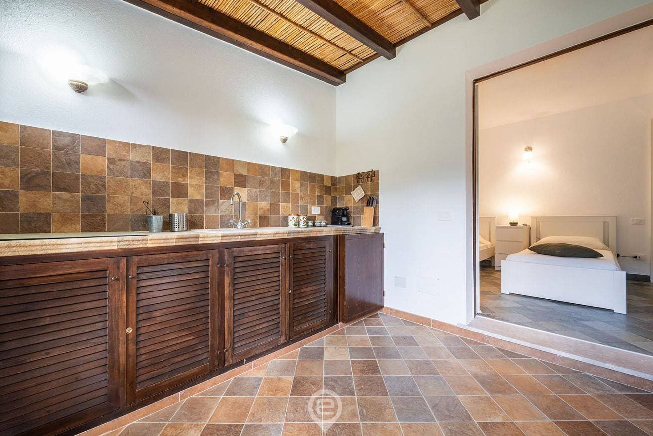Foto 5 von 25: Ferienhaus für 4 Personen mit Balkon/Terrasse