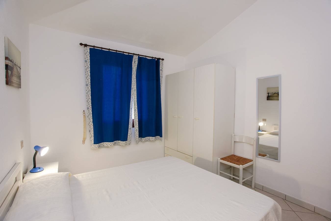 Foto 3 von 17: Ferienhaus „Mirtagru Appartamento Dell'Oleandro“ mit Garten, 2 privaten Terrassen & WLAN