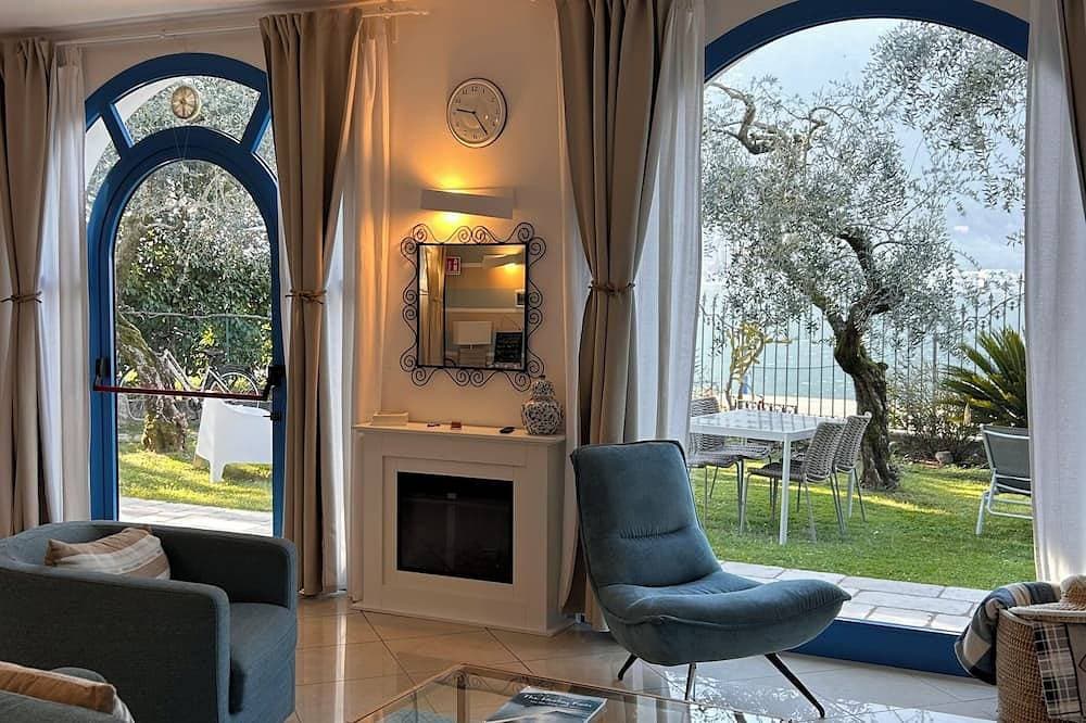 Foto 10 von 30: My Home In Monte Isola-Wohnung mit Blick auf den See Peschiera Maraglio