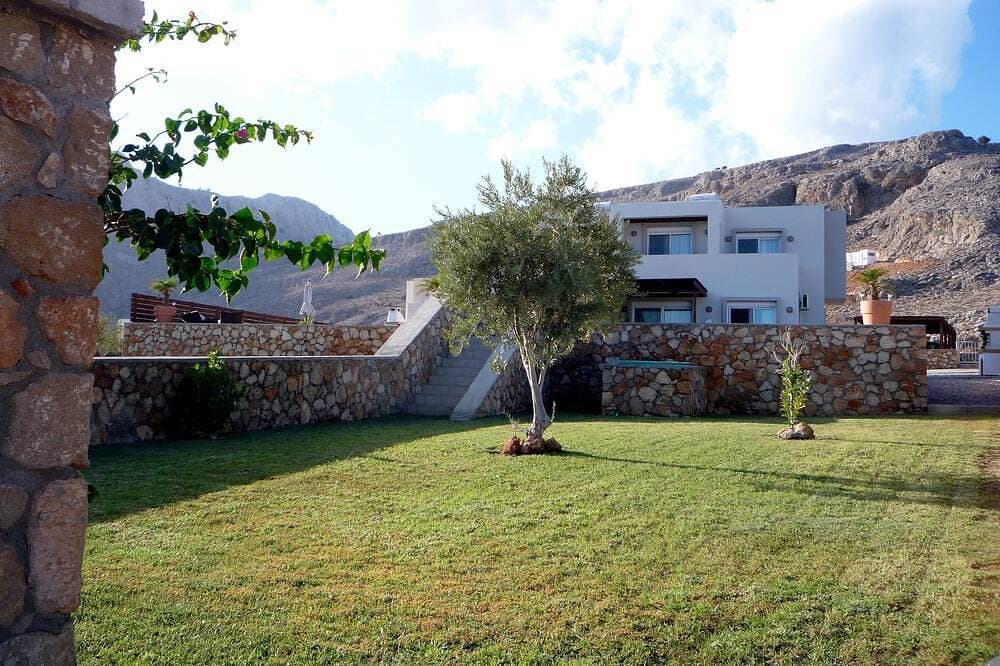 Foto 10 von 25: Moderne Luxus-Villa mit privatem Pool und herrlichem Meerblick
