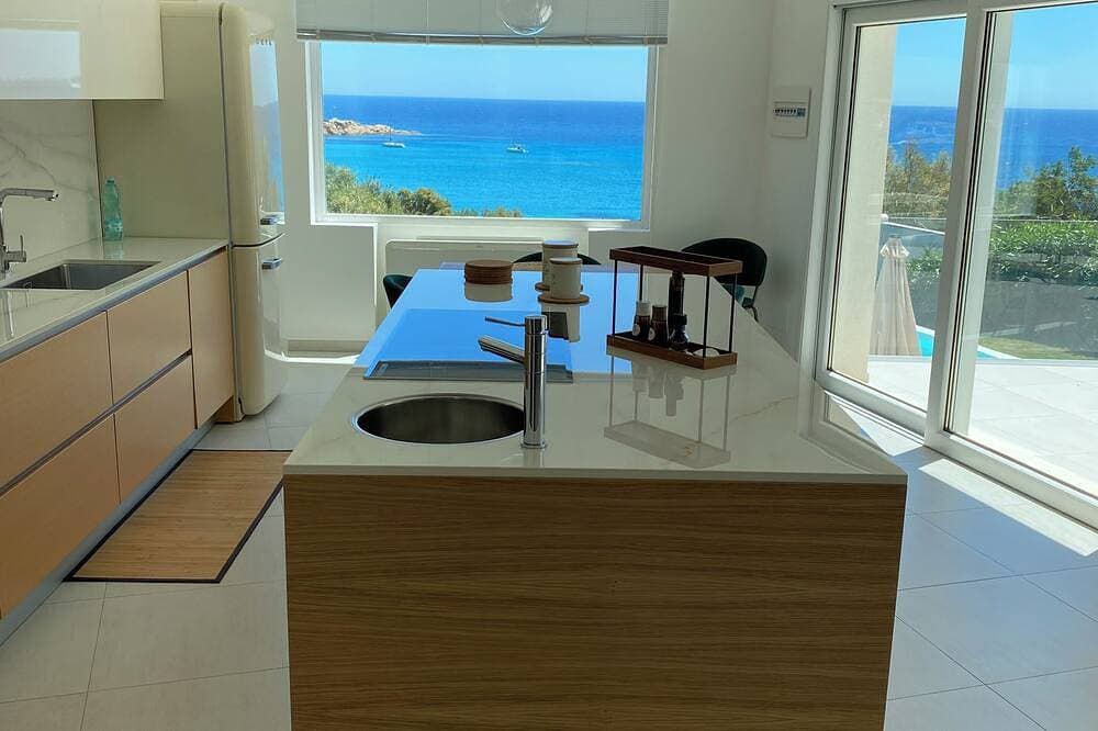 Foto 12 von 28: Das moderne Haus - Porto Frailis Bay Iun 2697