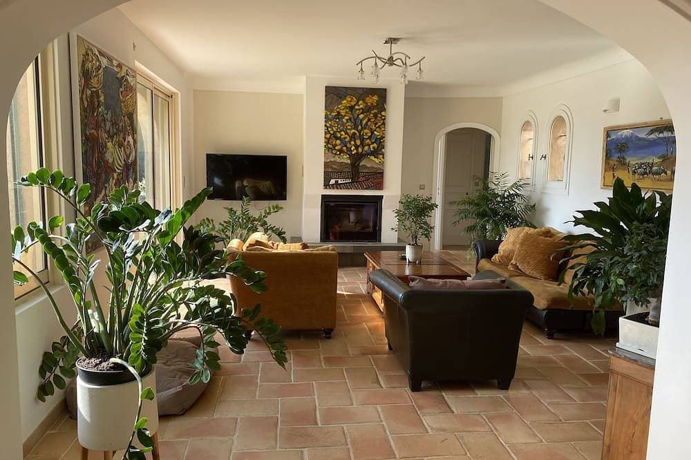 Foto 10 von 18: Splendid View and Relaxing Villa
