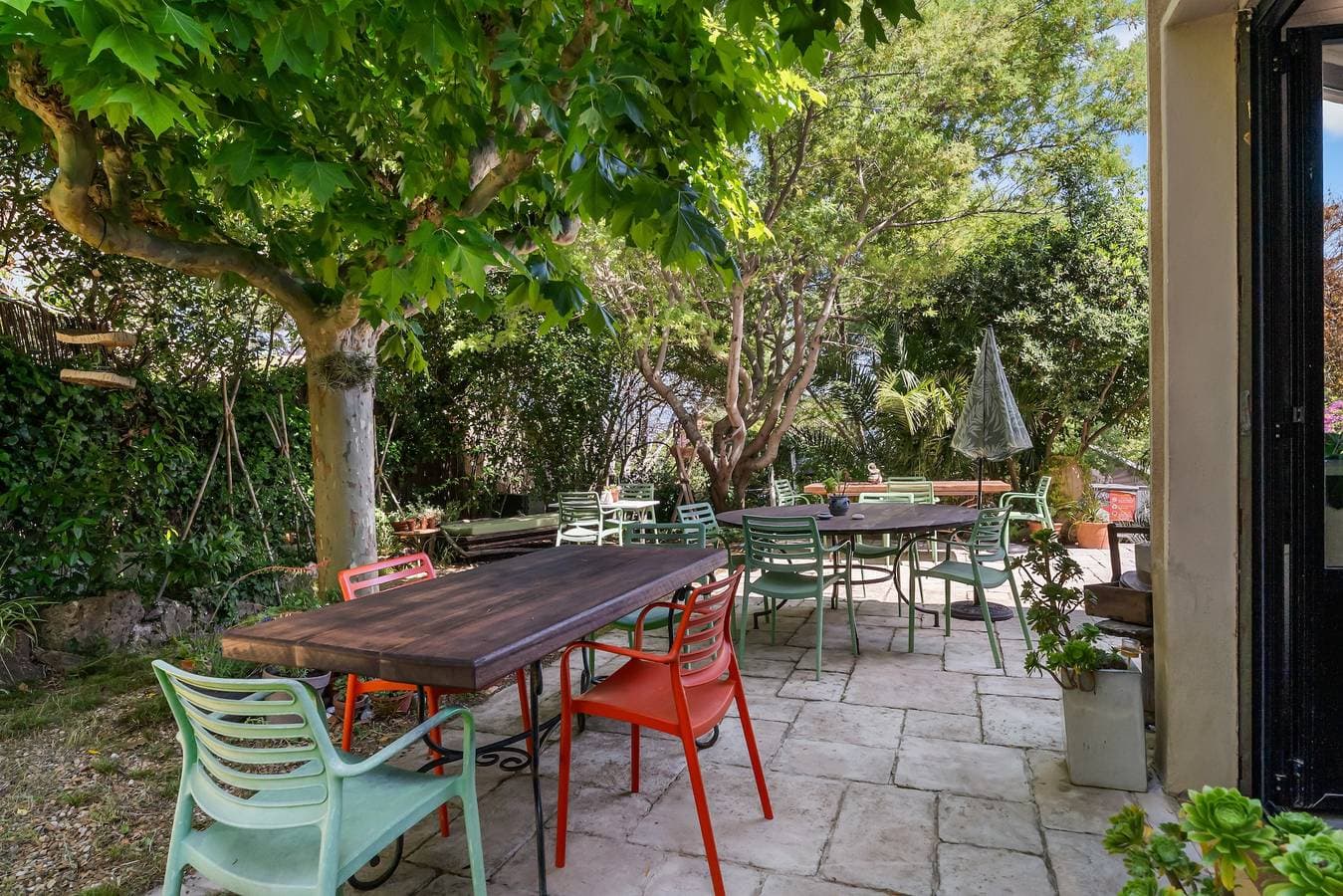 Foto 6 von 25: Bed & Breakfast 'Yourte - Les Toits Du Gaou' mit Gemeinschaftsterrasse und WLAN