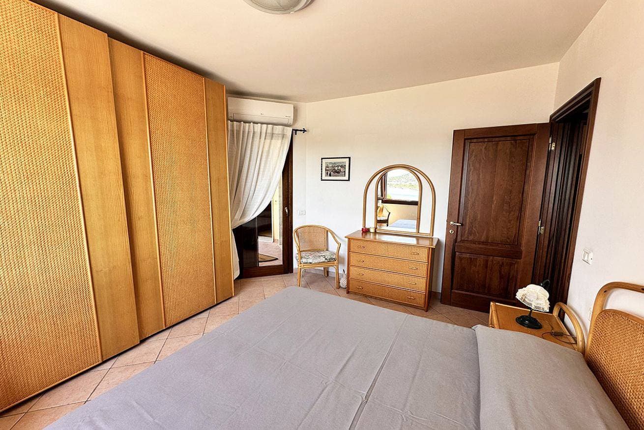 Foto 5 von 12: Ferienwohnung für 4 Personen mit Balkon/Terrasse
