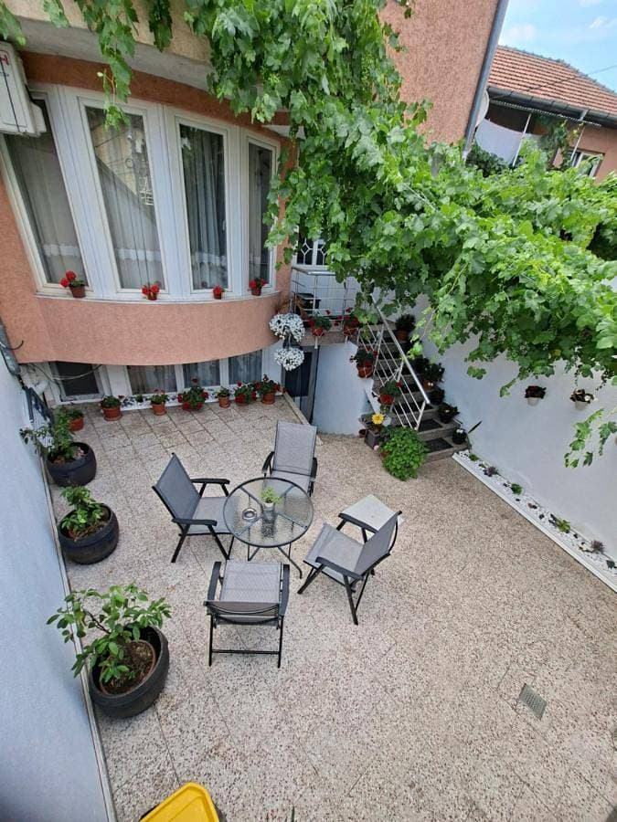 Foto 4 von 14: King Room with Balcony