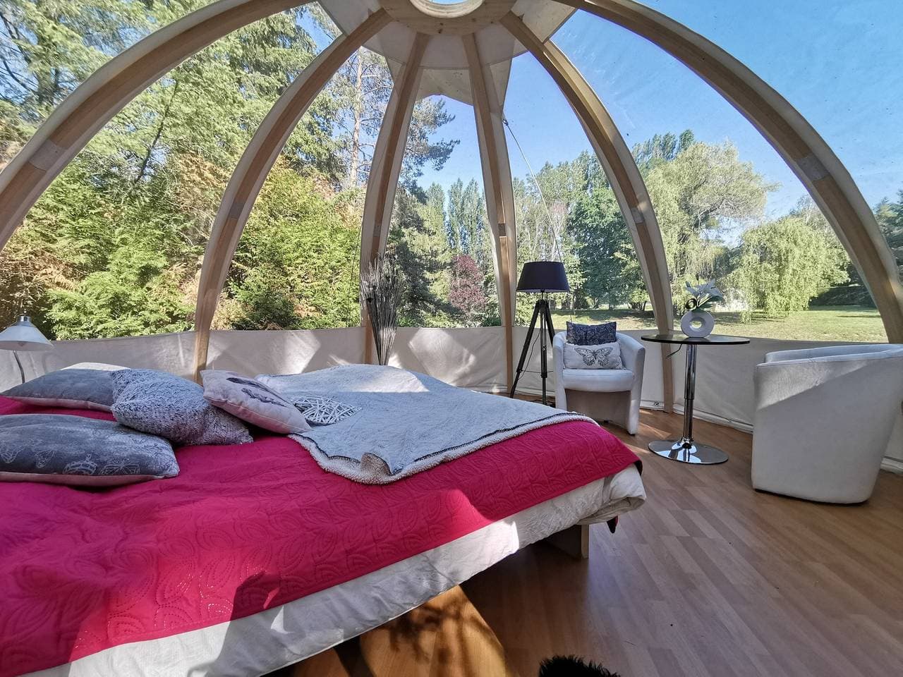 Bulle des châteaux avec piscine 1