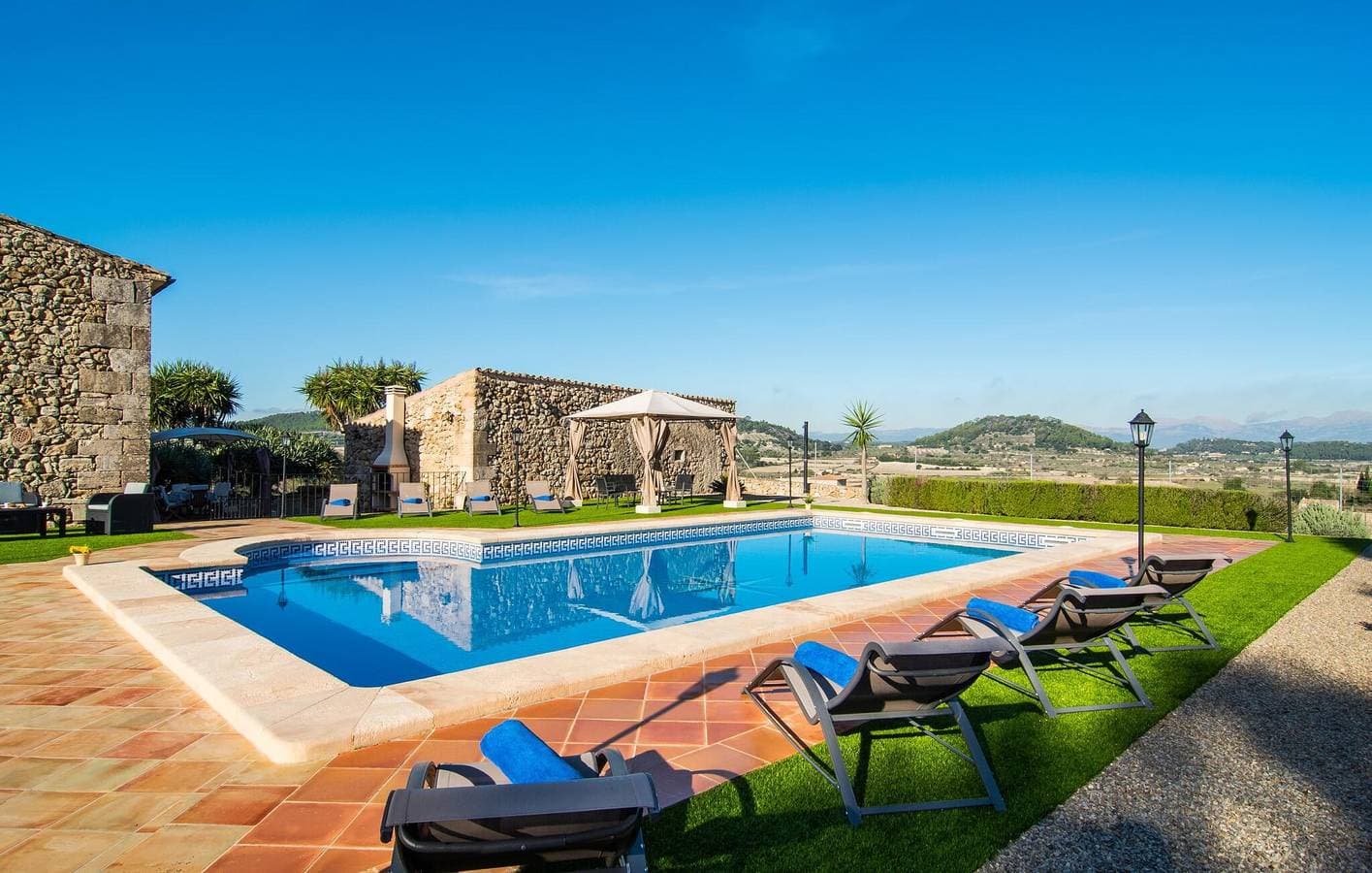 Foto 8 von 46: Sant Joan Wohnung mit Pool & Terrasse