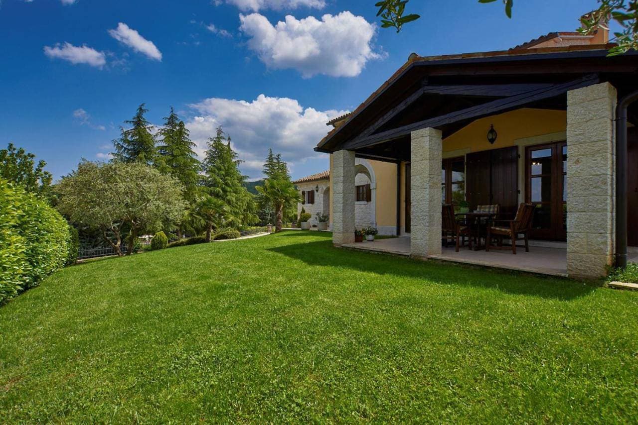 Foto 13 von 63: Villa with Private Pool