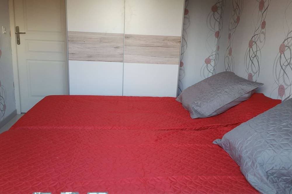 Foto 3 von 8: Charming little house entirely renovated 200 m from the port