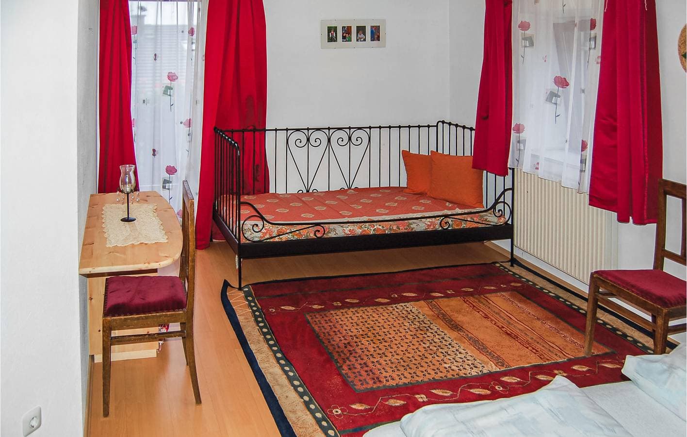 Foto 12 von 16: Wohnung mit Bergblick, Parkplatz und Terrasse