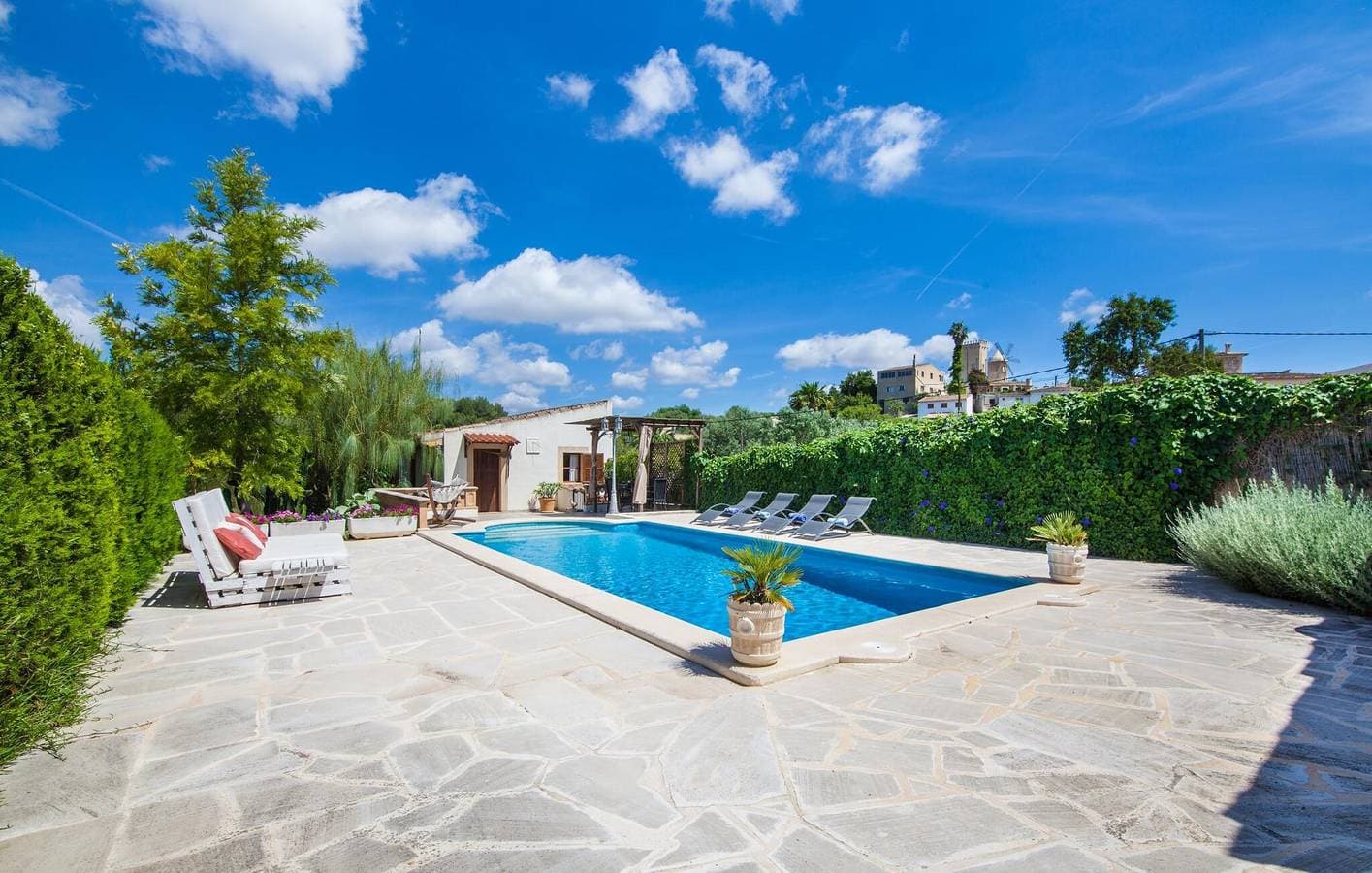 Foto 11 von 46: Sant Joan Wohnung mit Pool, Küche und Internet