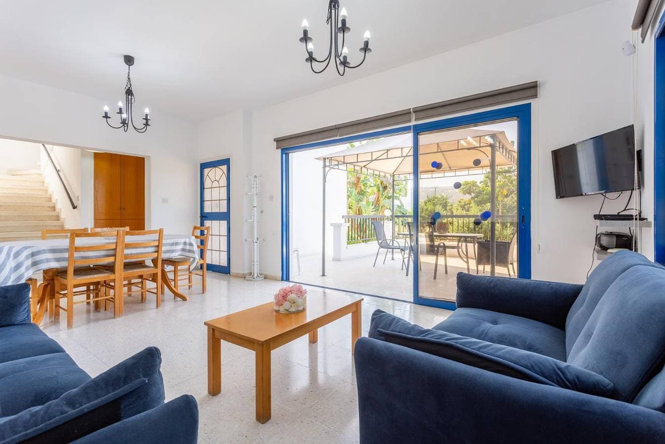 Foto 4 von 31: Villa für 4 Personen mit Terrasse