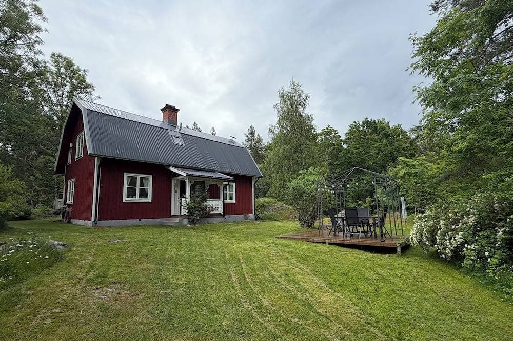 Ferienhaus Grimsebo in idyllischer Alleinlage - Natur pur! 1