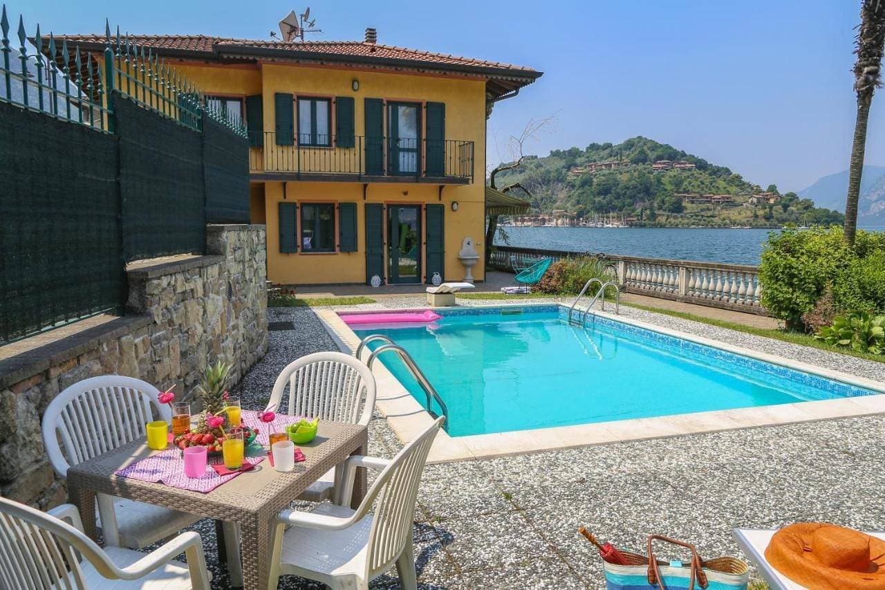 La Casa sul Lago d'Iseo 1