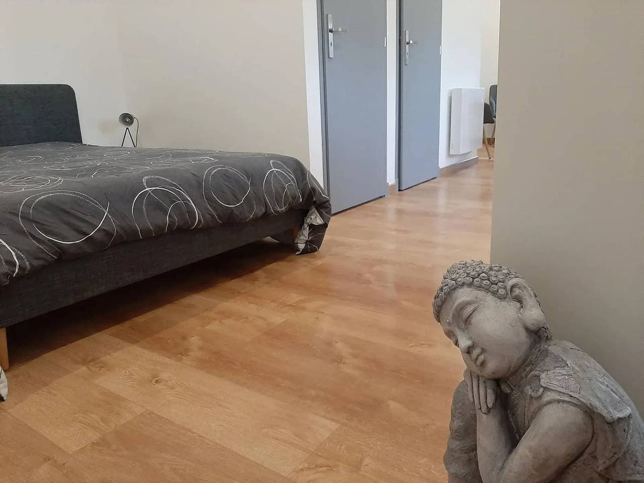 Foto 10 von 13: Gemütliches Studio in Barzy-en-Thiérache, 32 m² mit Terrasse