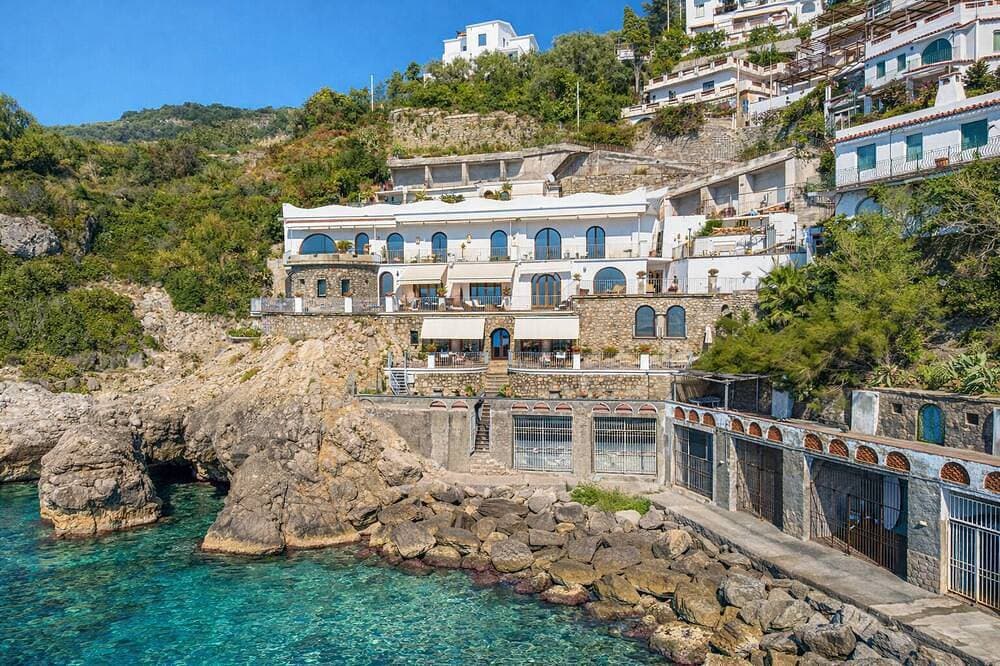 Foto 6 von 23: Enchanting panoramic Suite a few steps from the sea in the Sorrento Peninsula