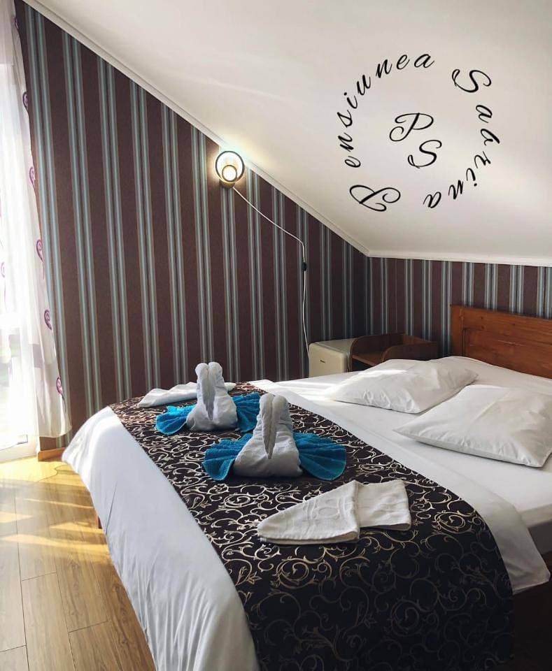 Foto 7 von 8: Double Room with Private Bathroom