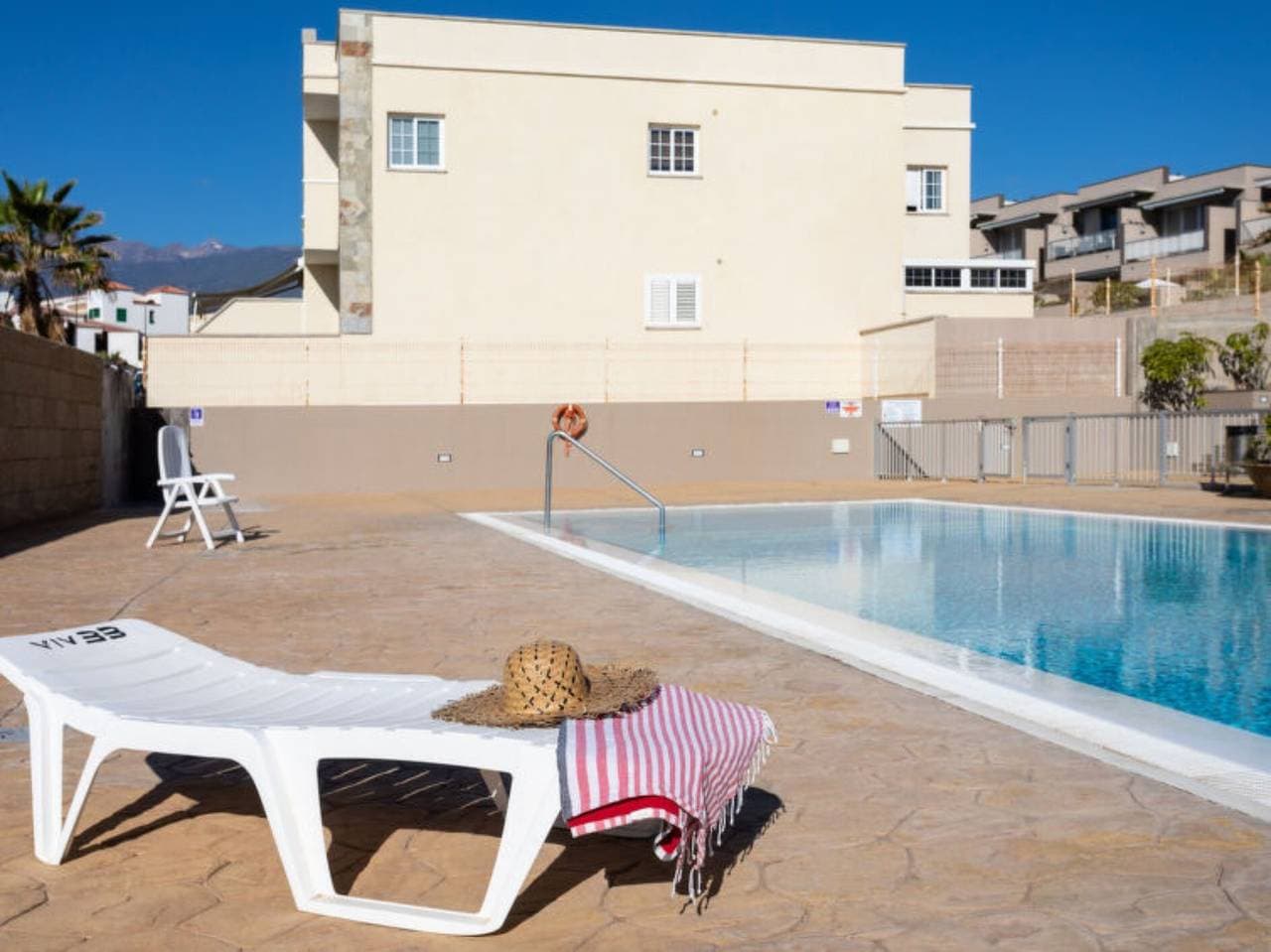 Foto 10 von 19: Ferienwohnung Arenas del Porís mit Meerblick und Gemeinschaftspool